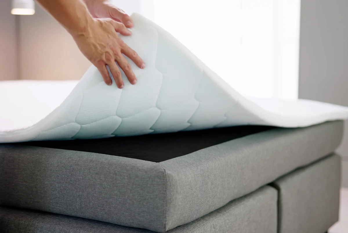 Mattress Mayhem: 8 เหตุผลว่าทำไมการพลิกไม่ใช่วิธีแก้ปัญหา (และสิ่งที่คุณควรทำแทน!)