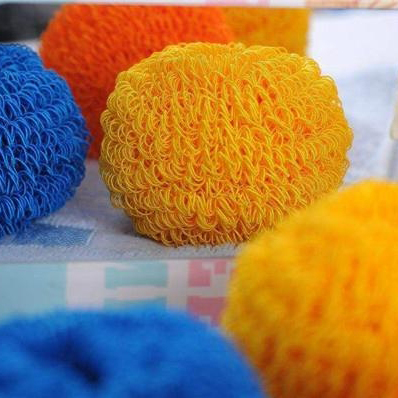 ห้องครัวที่มีสีสันทำความสะอาดเส้นใย